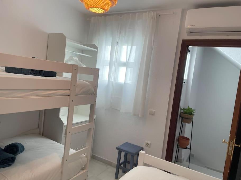 Casa Lola Conil, Azotea Al Mar Y Parking Solo Familias O Parejas Villa Conil De La Frontera Dış mekan fotoğraf