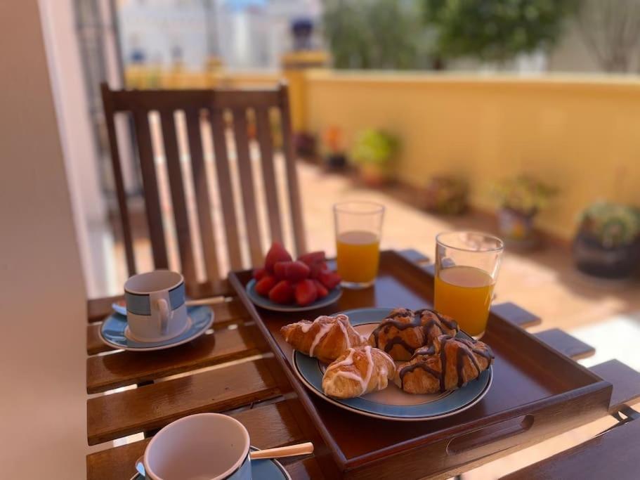 Casa Lola Conil, Azotea Al Mar Y Parking Solo Familias O Parejas Villa Conil De La Frontera Dış mekan fotoğraf